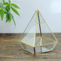 Décor de terrarium en verre en forme de pyramide pentaèdre